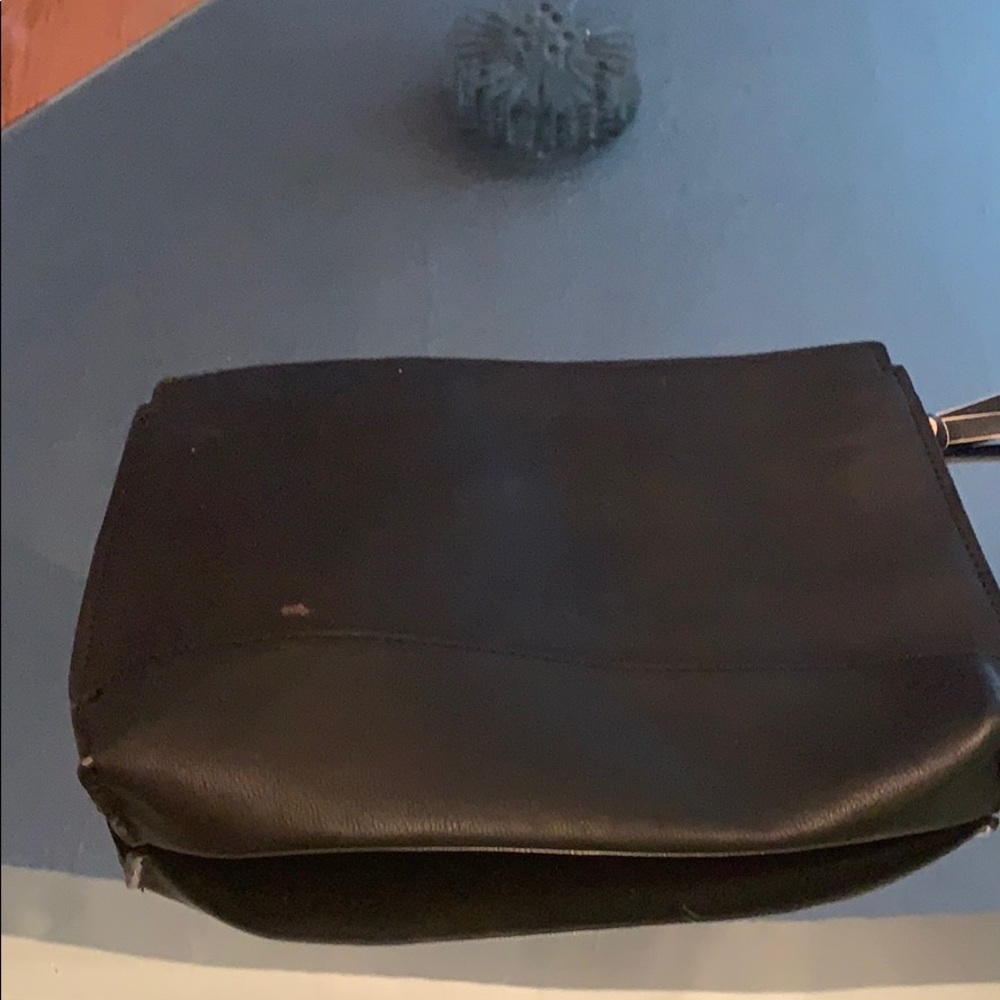 Mango clutch black
